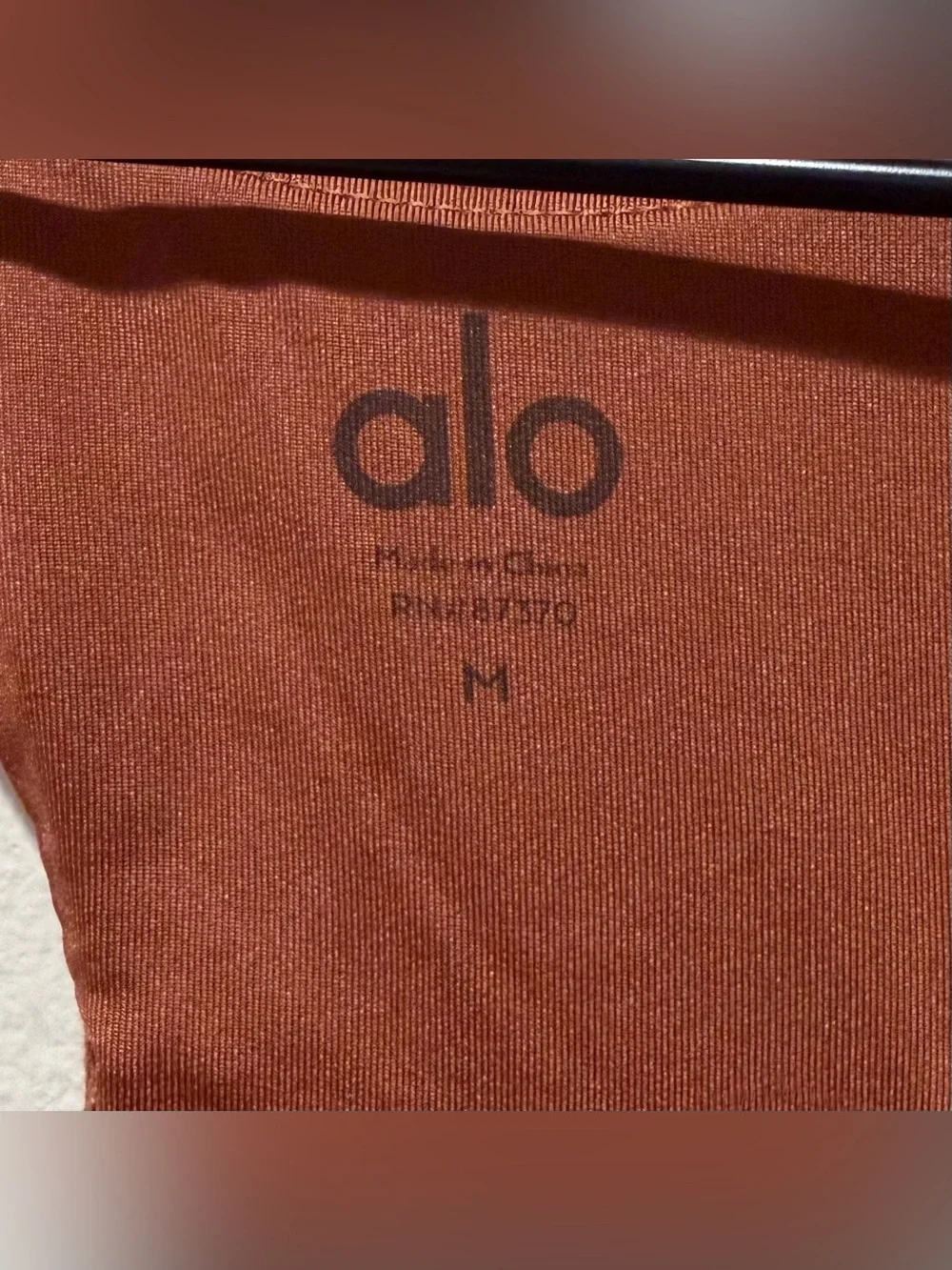 Alo Yoga Rust Brown Racerback Sweatshirt Style Sports Bra Crop Top - Size Medium